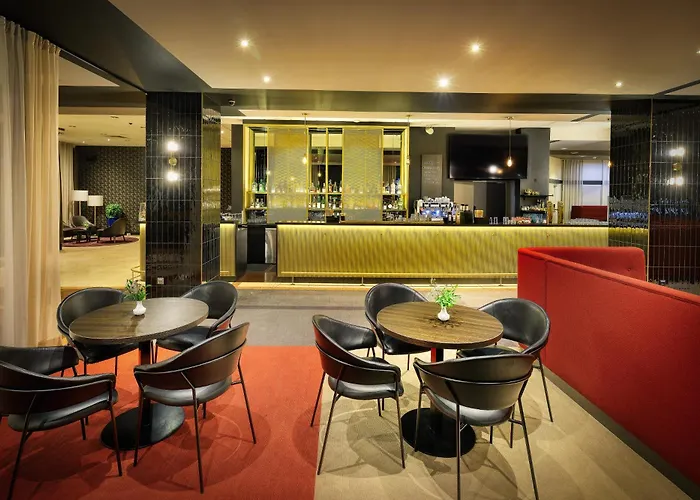 Diplomat Hotel
