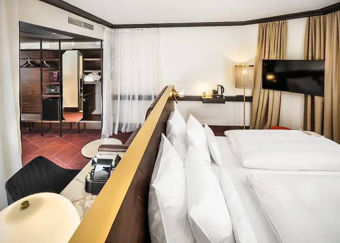 Diplomat 4*