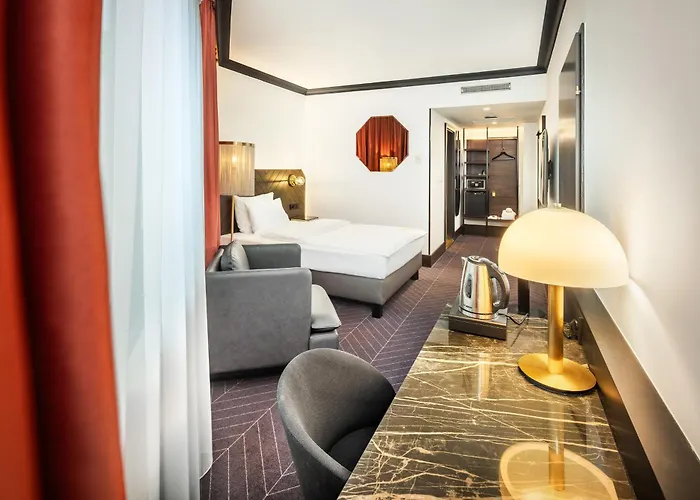 Diplomat 4*