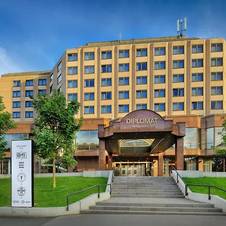 Diplomat Hotel