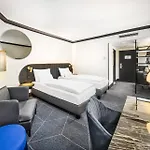 فندق Diplomat 4*