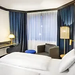 فندق Diplomat 4*