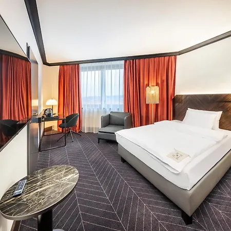 Diplomat Hotel