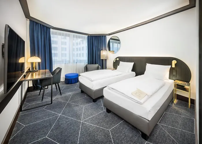 Diplomat 4*